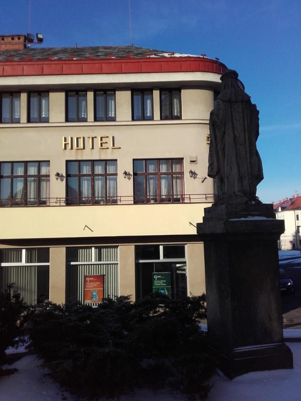 Hotel Srejber Cerveny Kostelec Exterior photo
